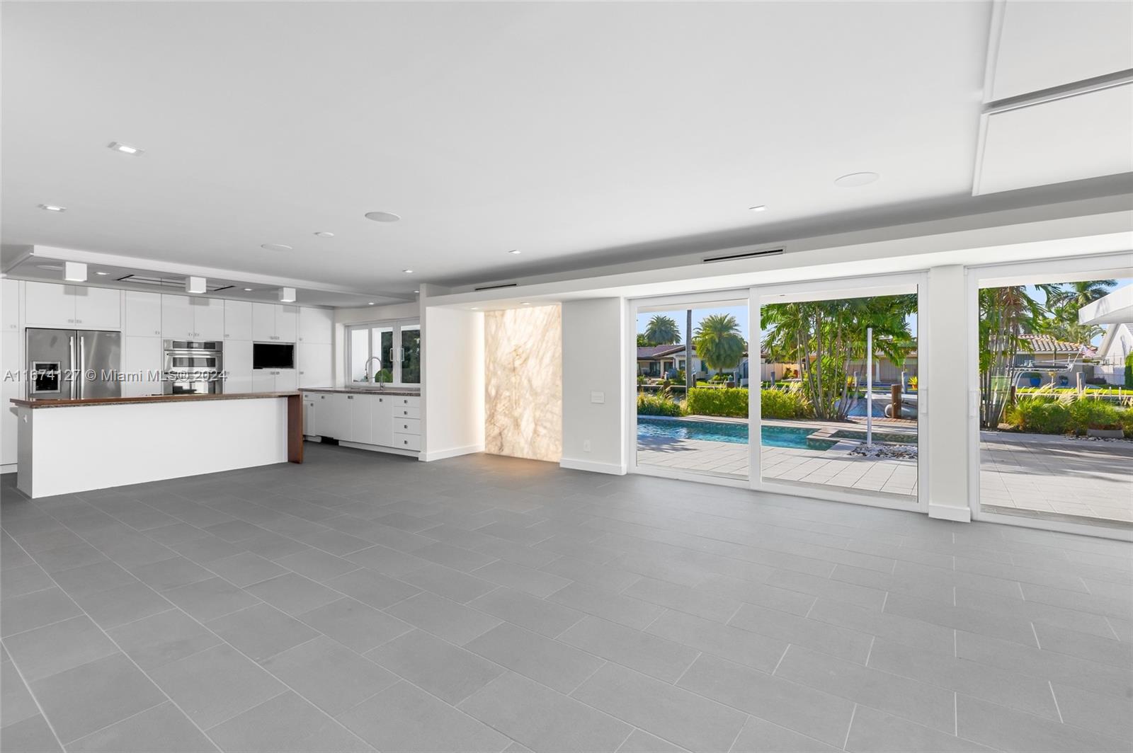 LANDINGS SECOND SEC - Residential