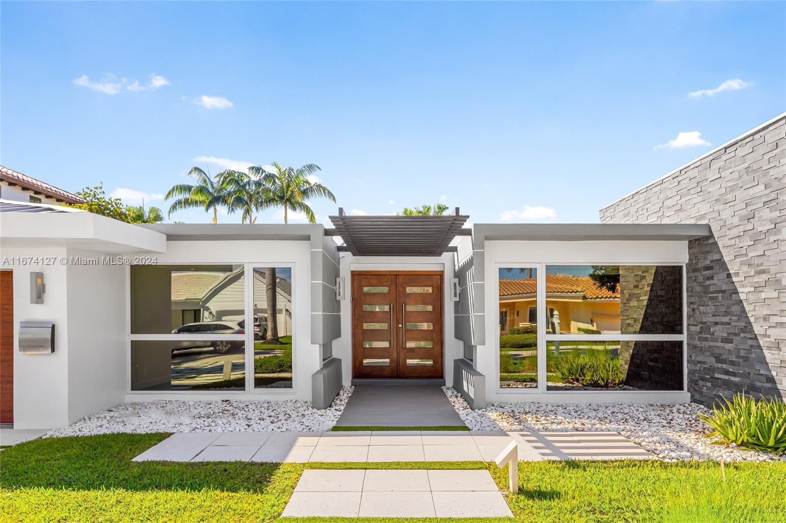 LANDINGS SECOND SEC - Residential