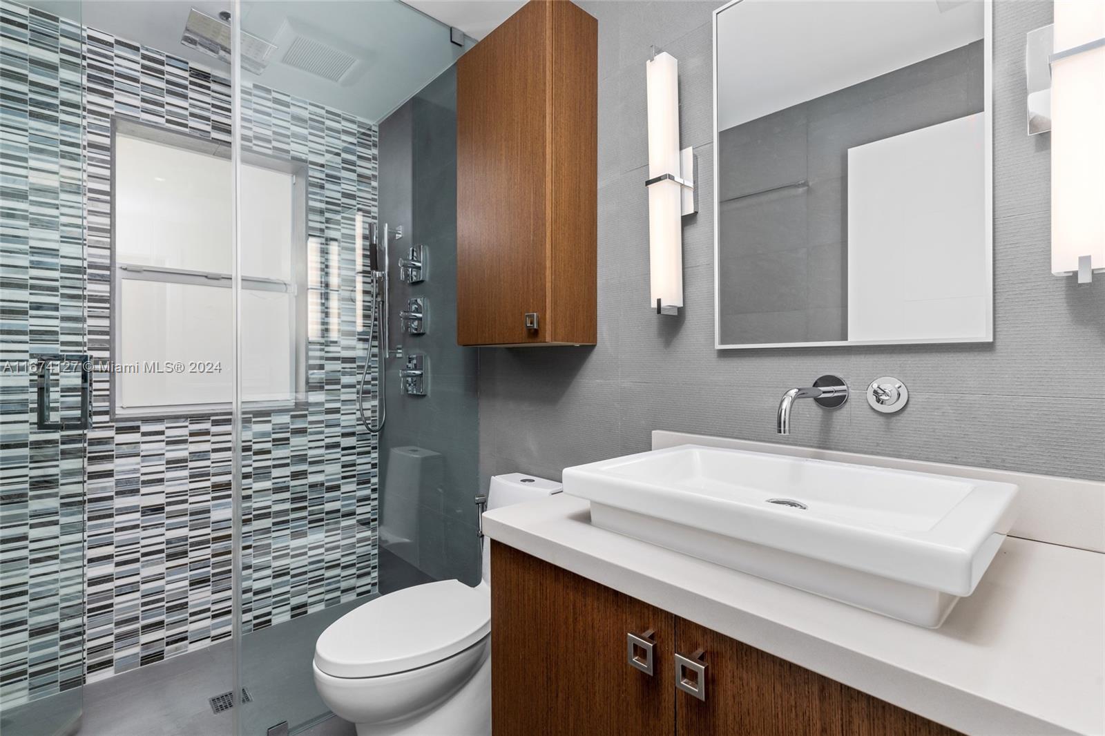 LANDINGS SECOND SEC - Residential