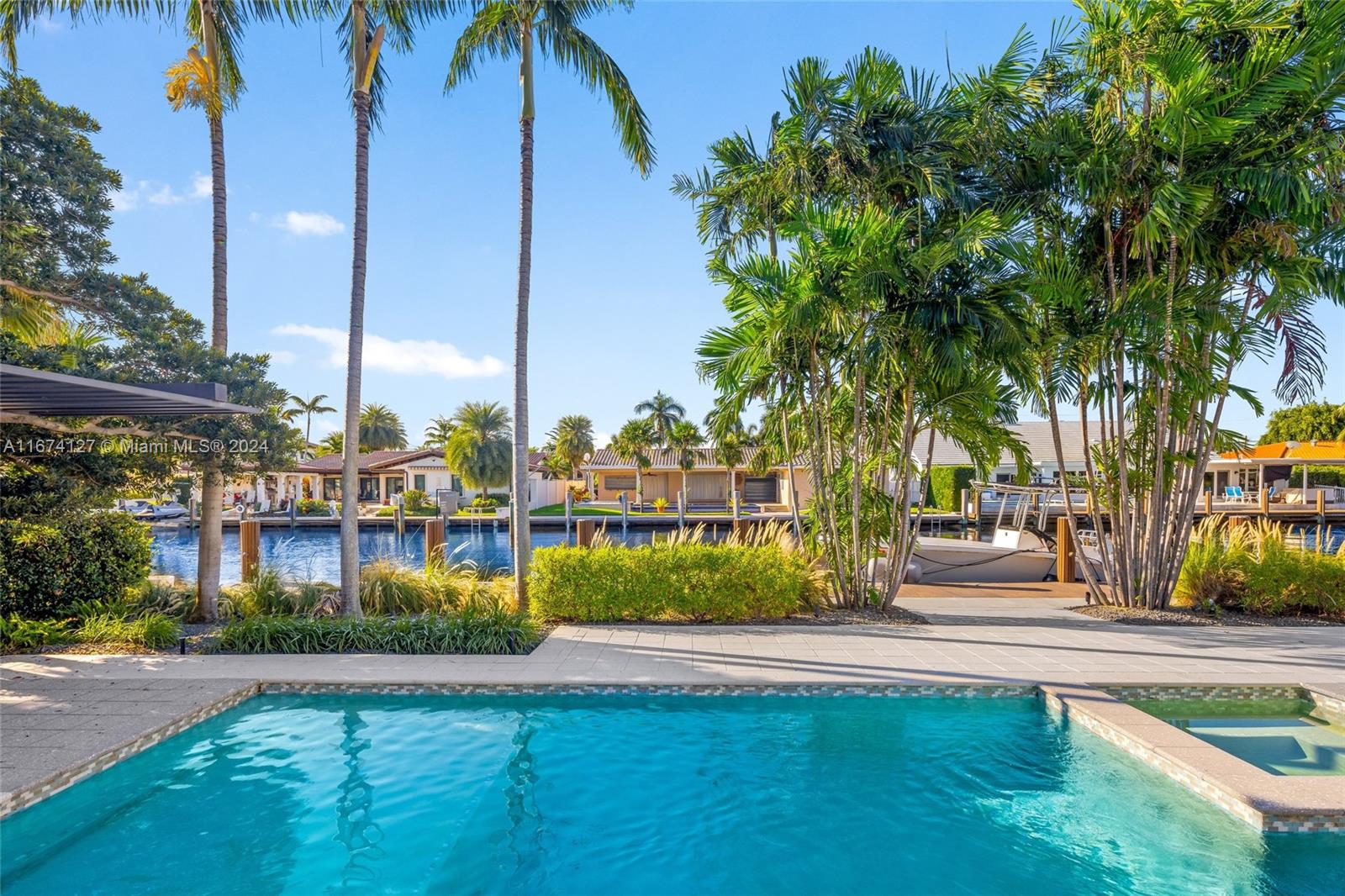 LANDINGS SECOND SEC - Residential