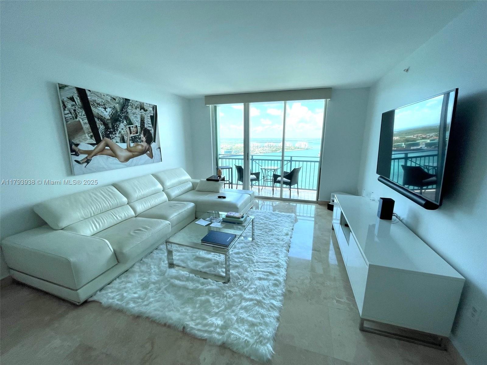 Rental Property at 90 Alton Rd 2606, Miami Beach, Miami-Dade County, Florida - Bedrooms: 1 
Bathrooms: 1  - $3,500 MO.