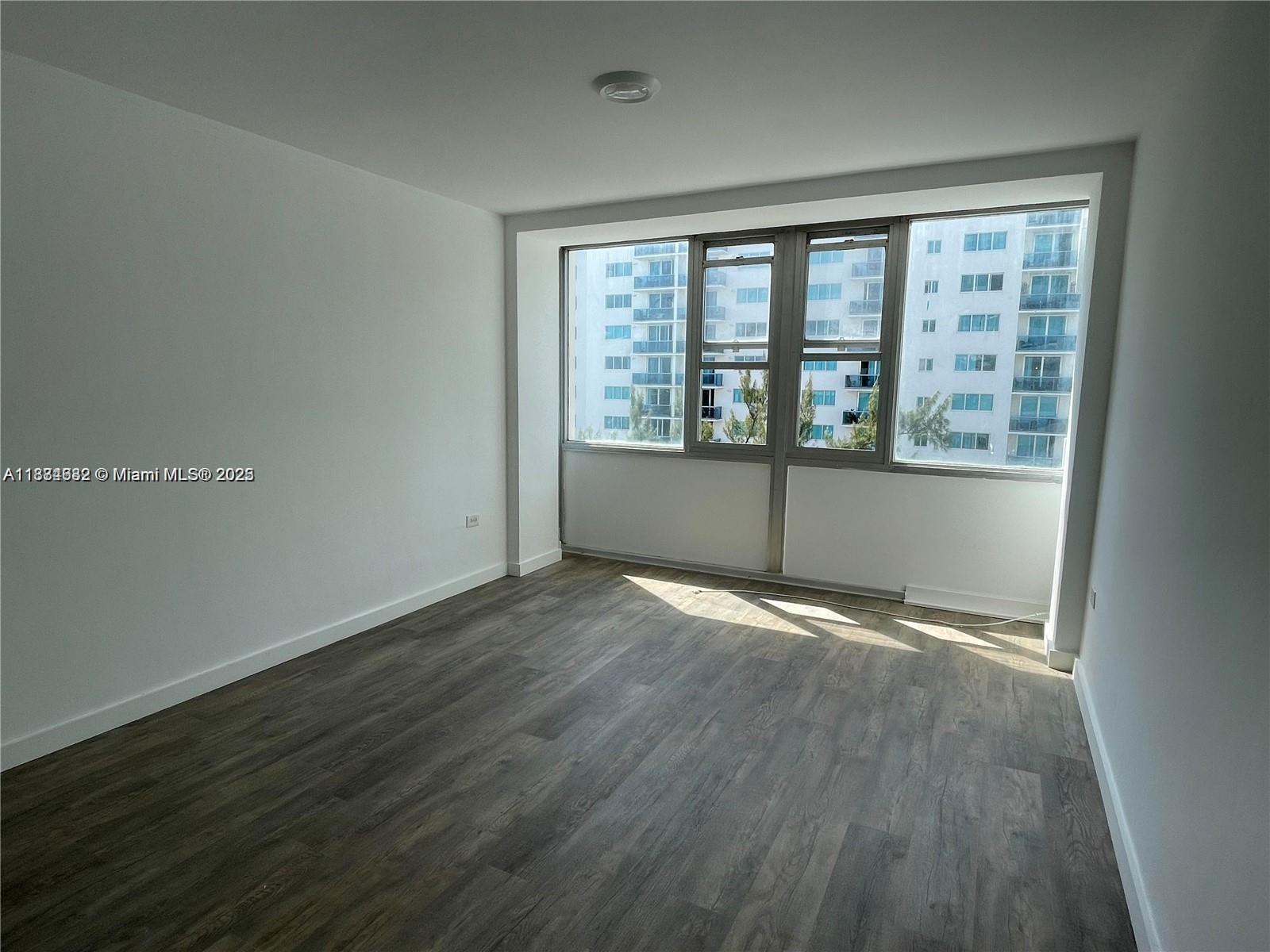 7545 E Treasure Dr 5K