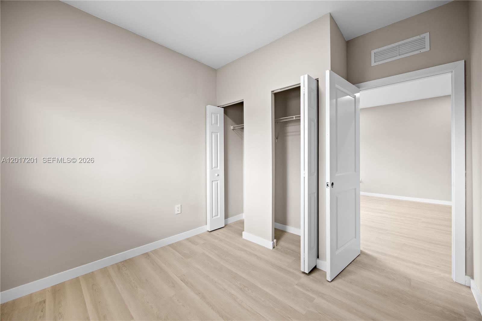 PLEASANT VILLAGE - Residential Lease