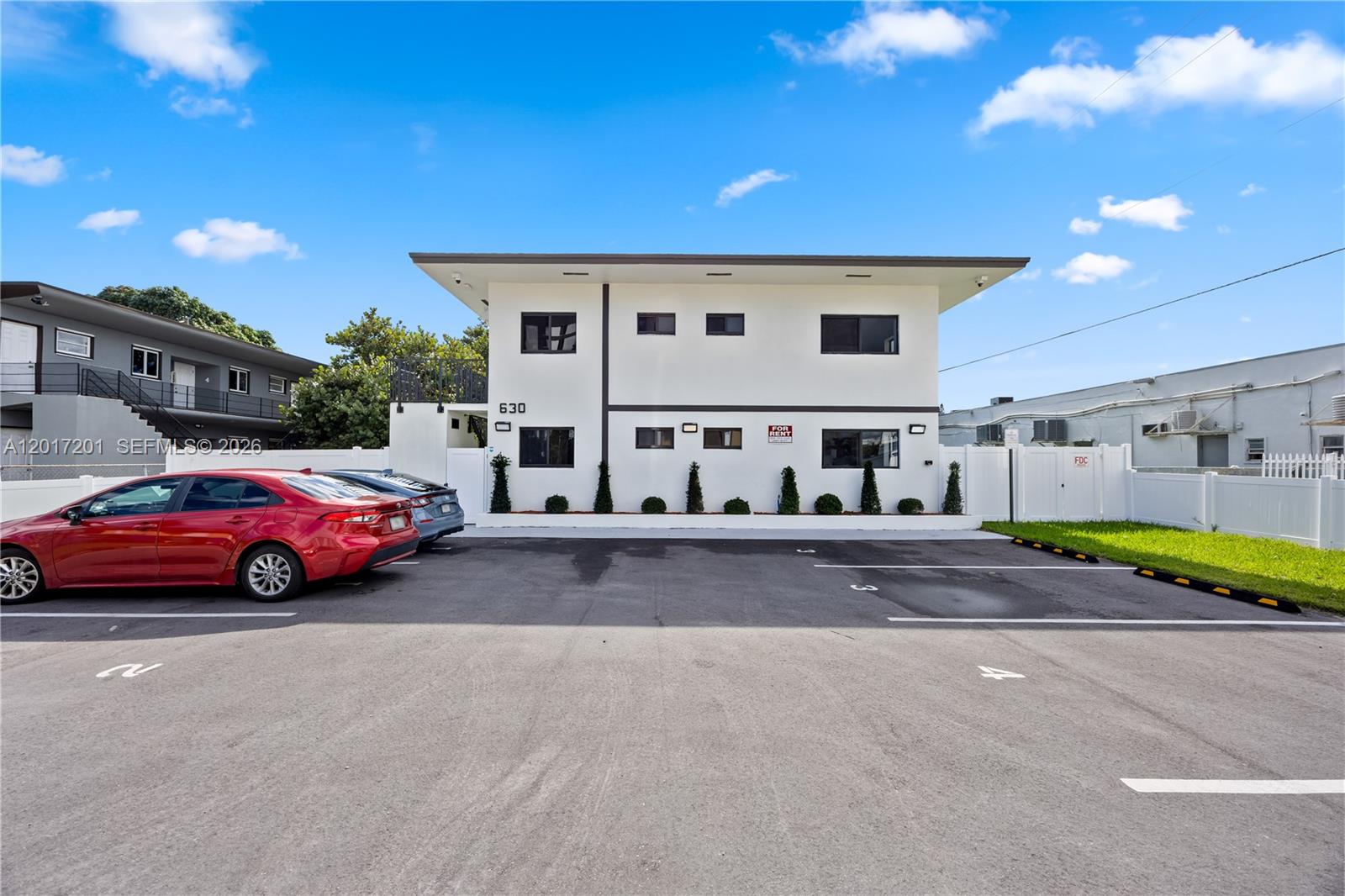 PLEASANT VILLAGE - Residential Lease