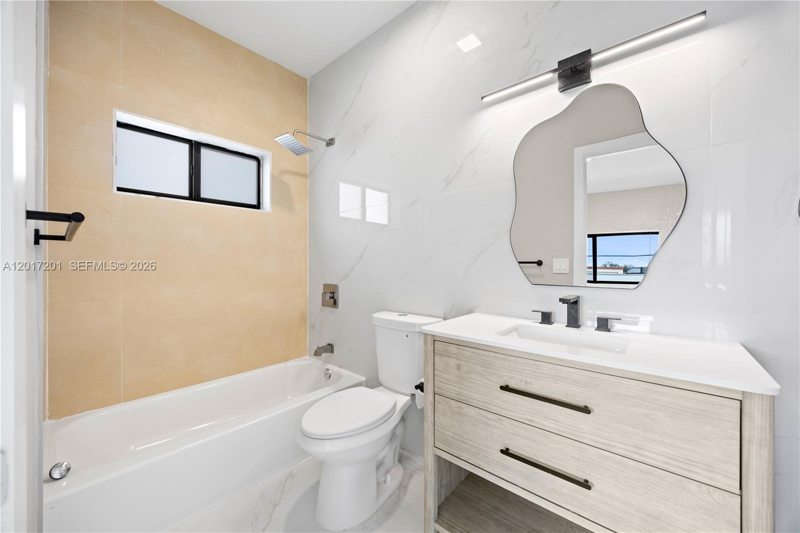 PLEASANT VILLAGE - Residential Lease