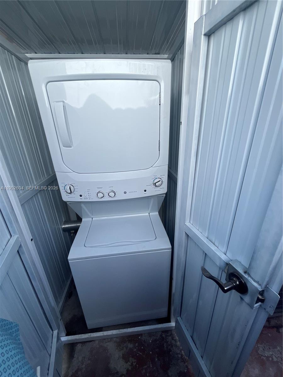 TWELFTH STREET MANORS 1ST - Residential Income