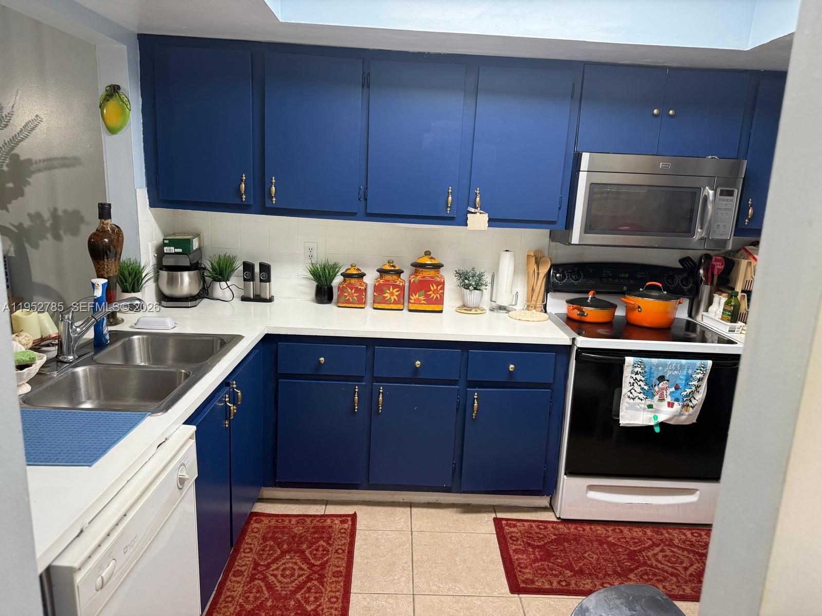 SOUTH SHORE NO 1 OF WELLI - Residential