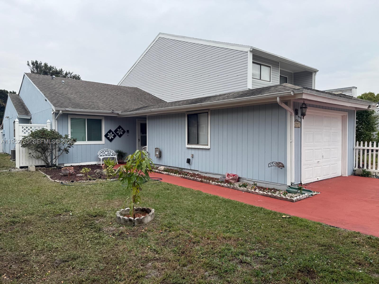 12353 Westhampton Cir