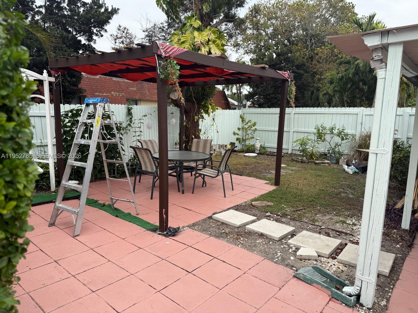 SOUTH SHORE NO 1 OF WELLI - Residential