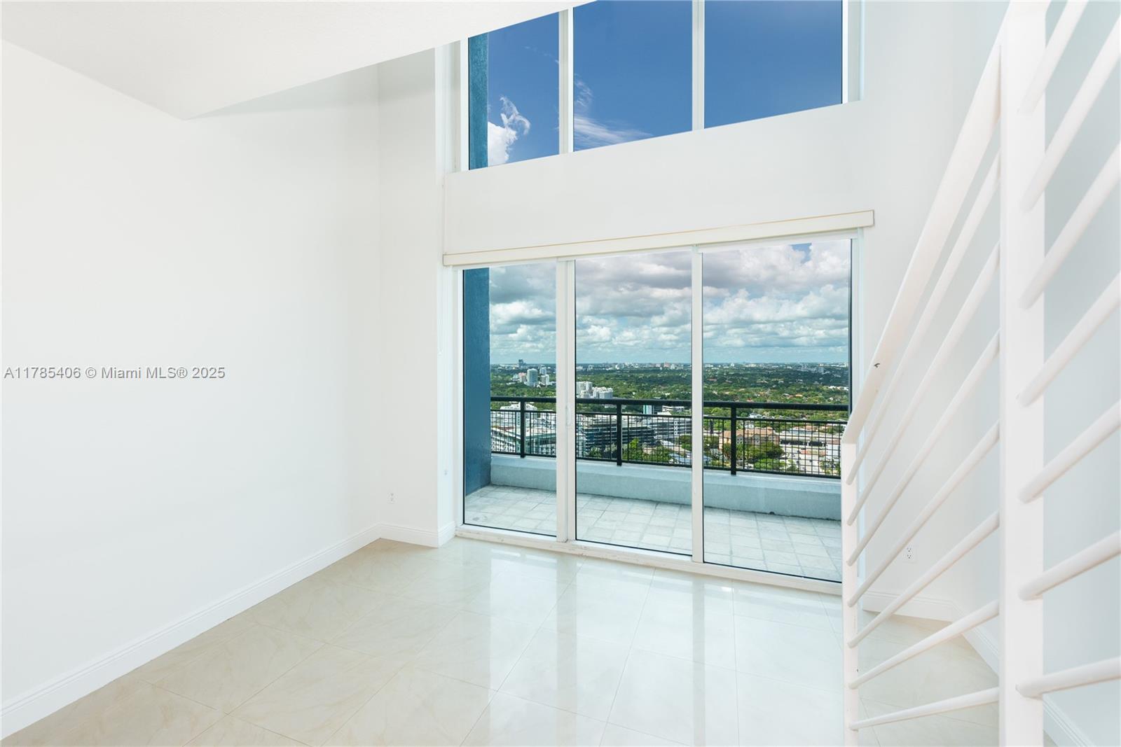 INFINITY AT BRICKELL COND - Residential