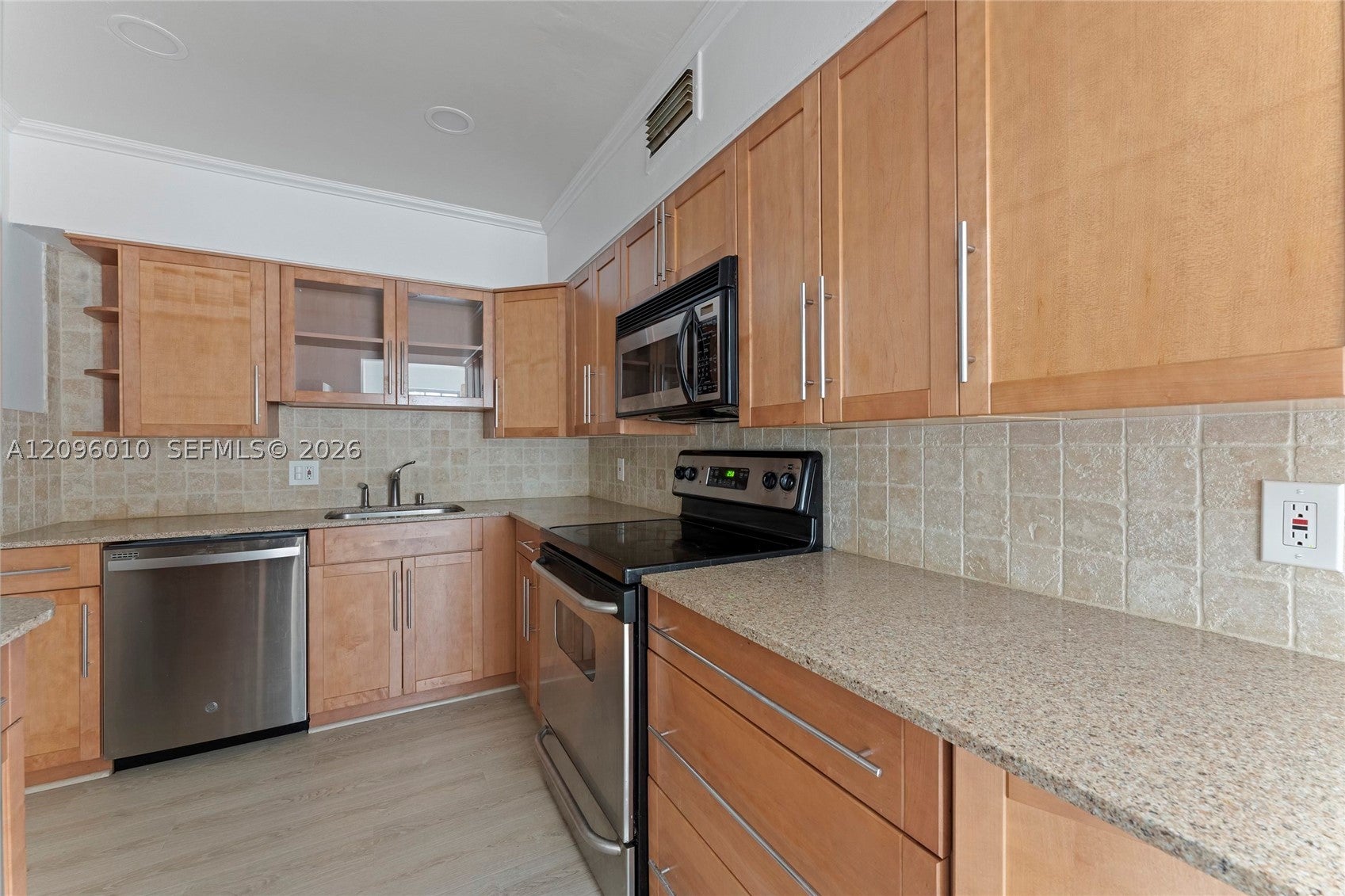 1150 Madruga Ave A201