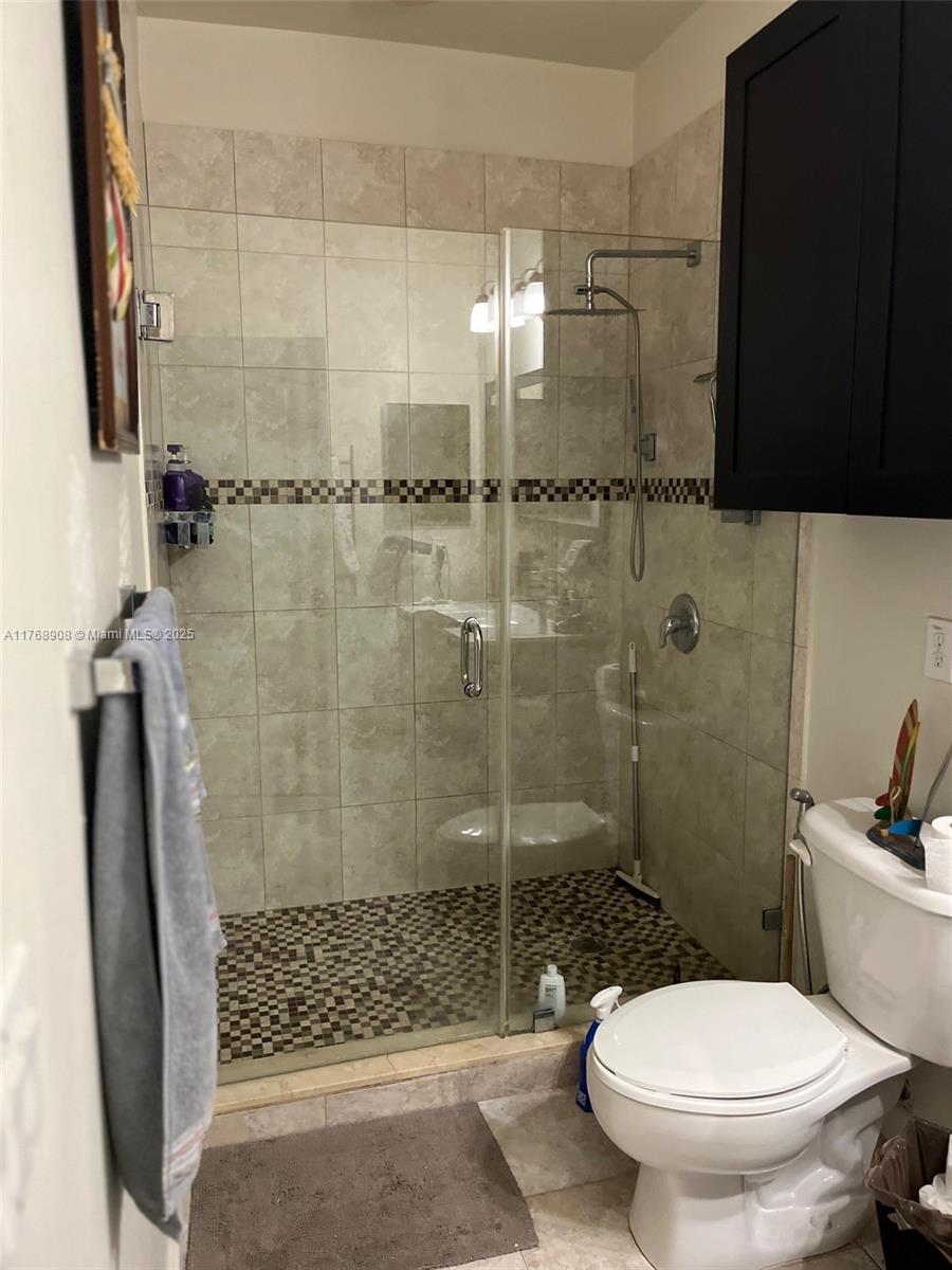 EFM ESTATES SECTIONS TWO - Residential