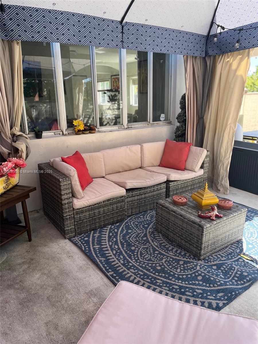 EFM ESTATES SECTIONS TWO - Residential