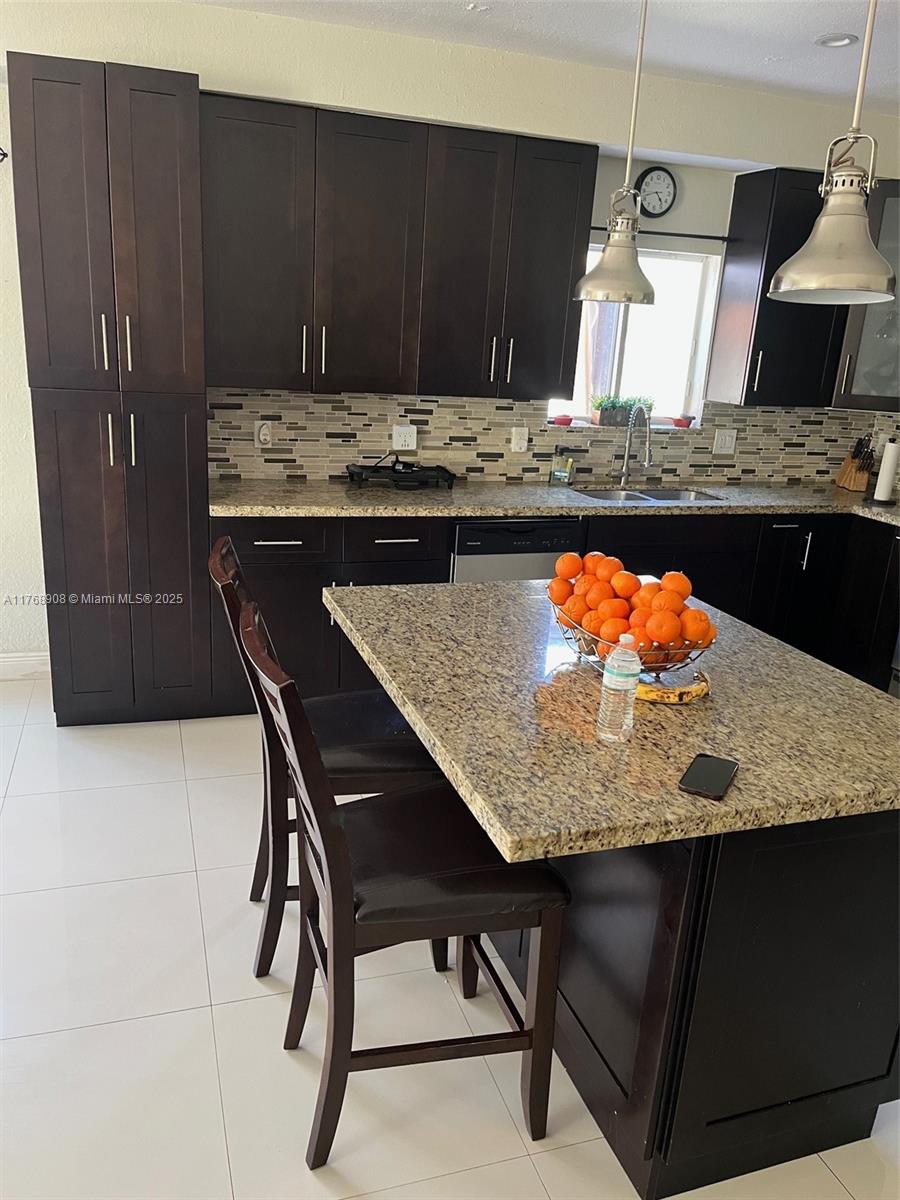 EFM ESTATES SECTIONS TWO - Residential