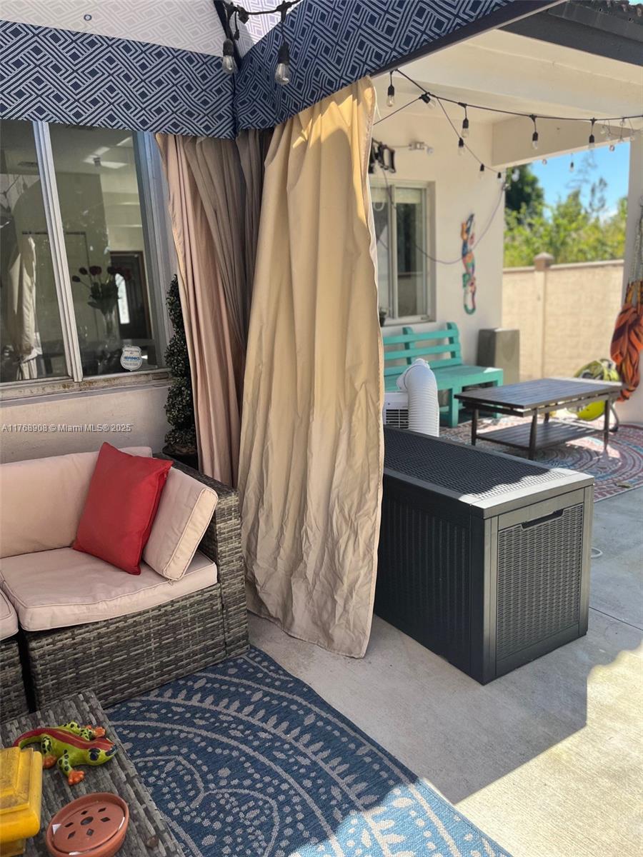 EFM ESTATES SECTIONS TWO - Residential