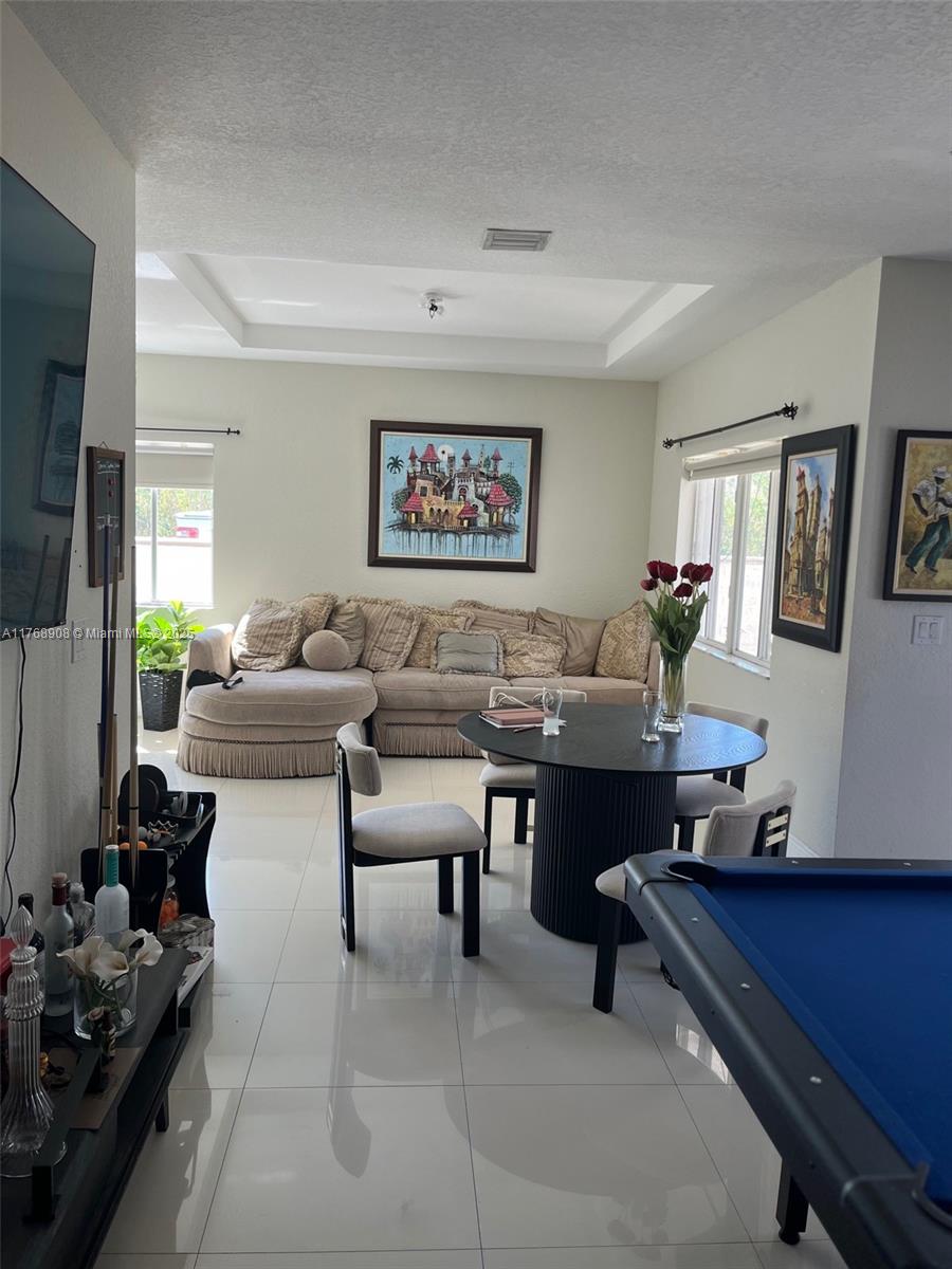 EFM ESTATES SECTIONS TWO - Residential