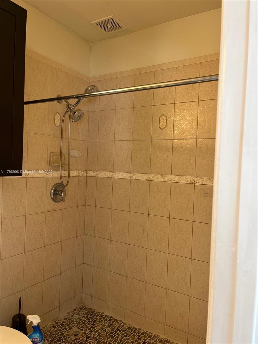 EFM ESTATES SECTIONS TWO - Residential