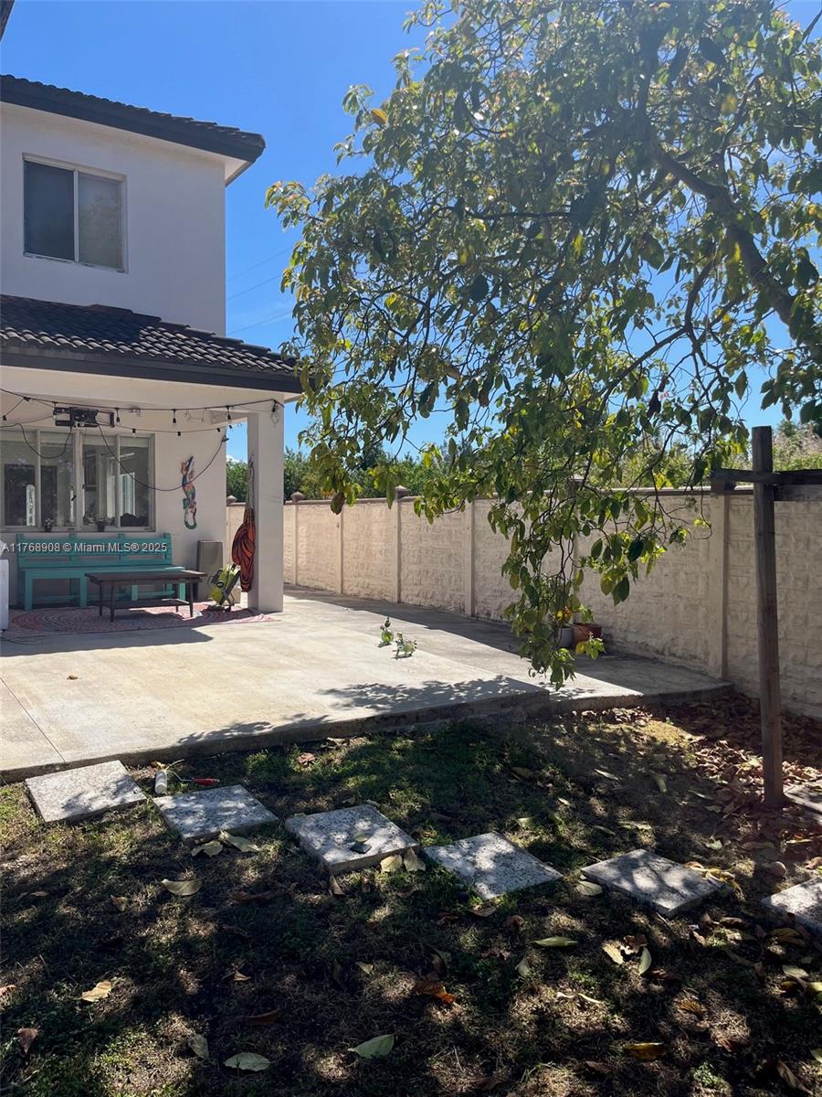 EFM ESTATES SECTIONS TWO - Residential