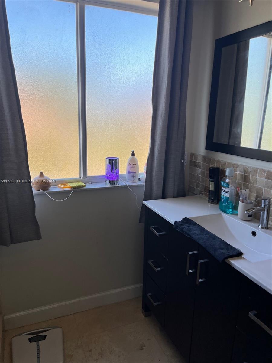 EFM ESTATES SECTIONS TWO - Residential