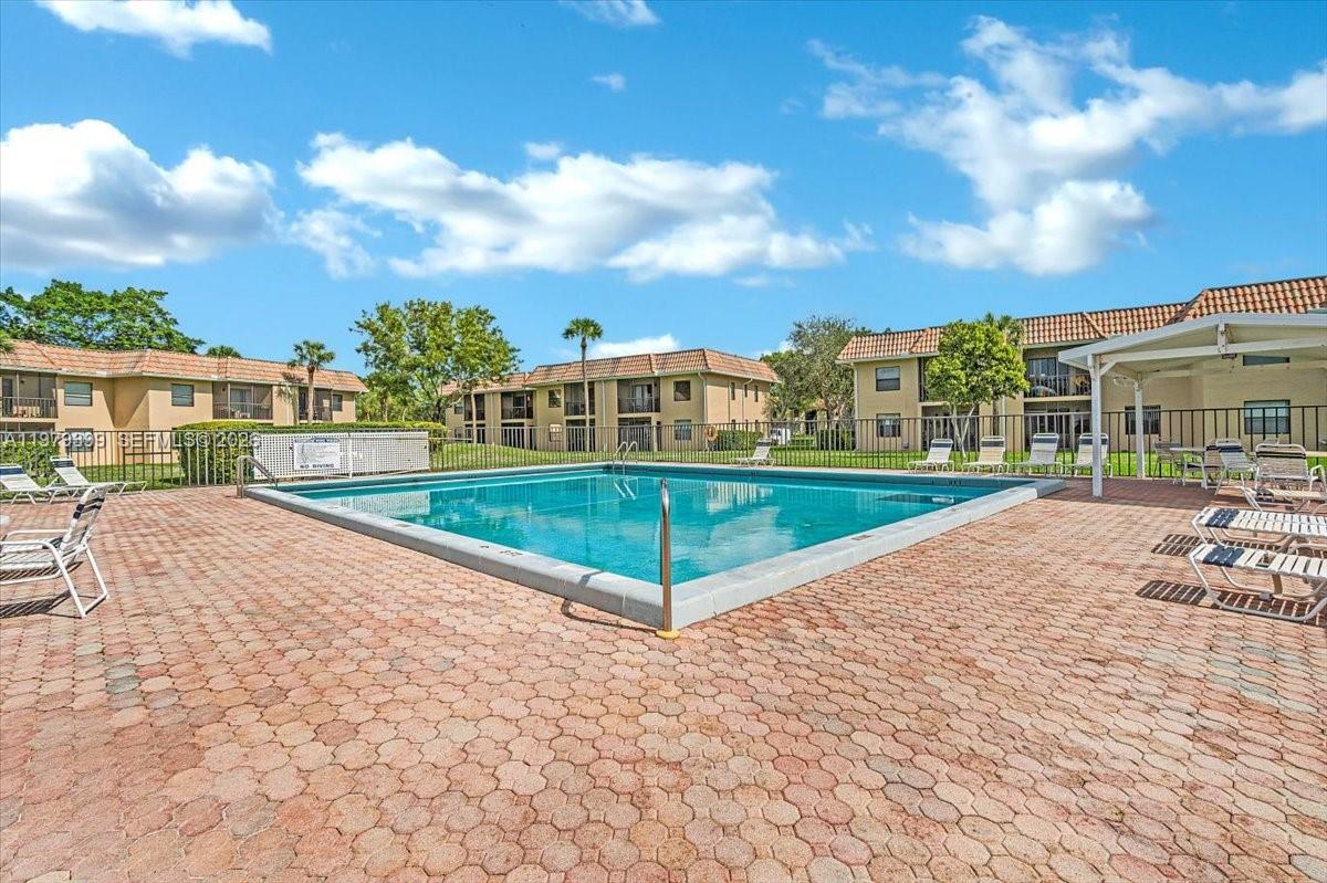 CASA NUEVA CONDO - Residential