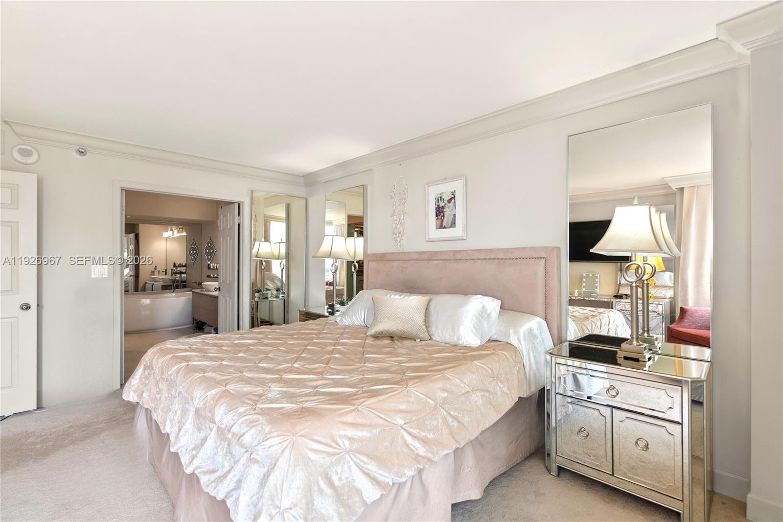 MYSTIC POINTE TOWER 500 C - Residential