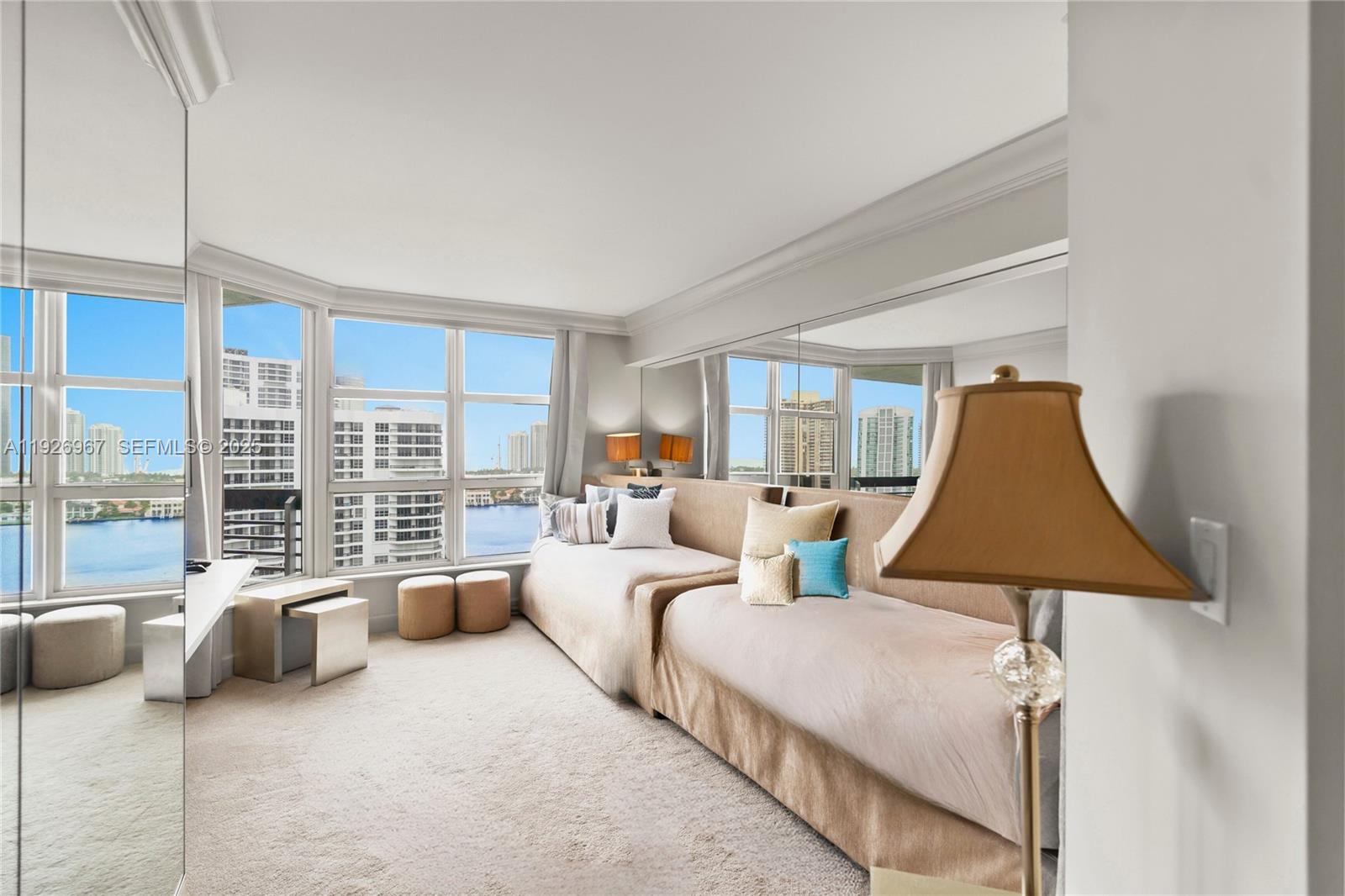 MYSTIC POINTE TOWER 500 C - Residential