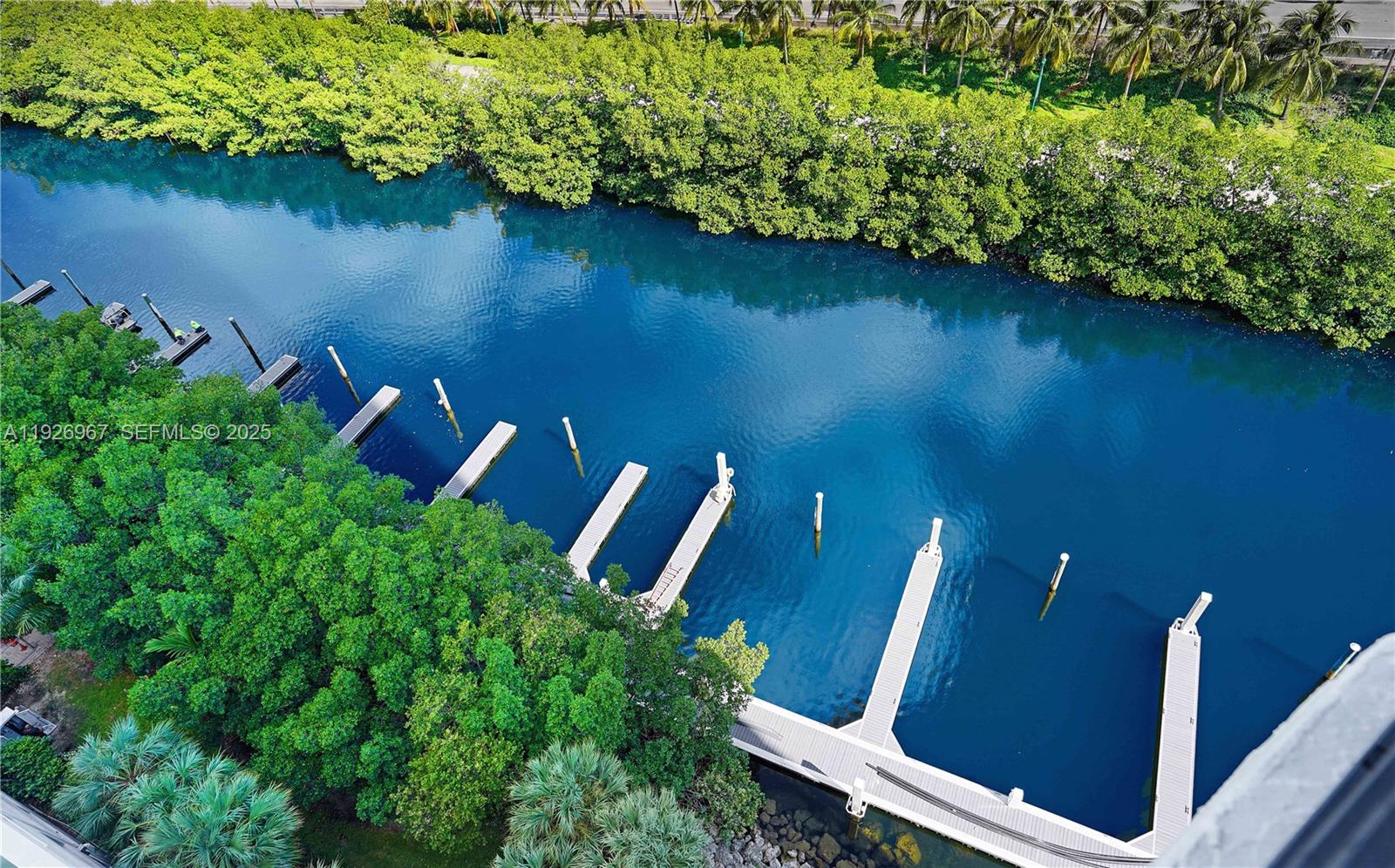 MYSTIC POINTE TOWER 500 C - Residential