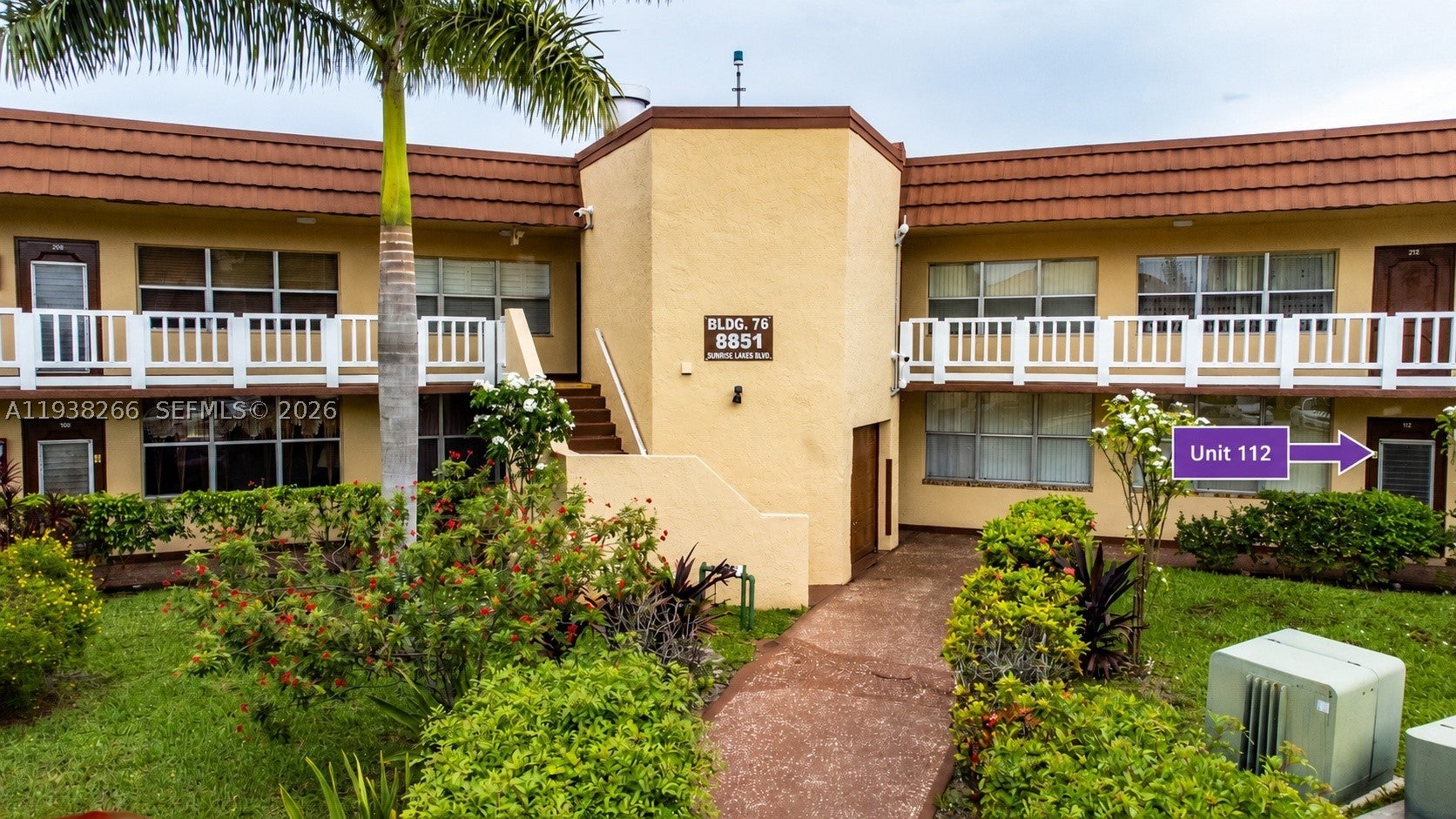 8851 Sunrise Lakes Blvd 112