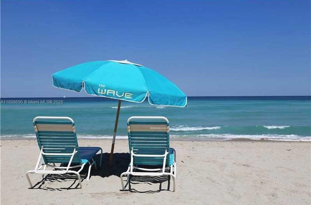 WAVE CONDO - Residential Lease