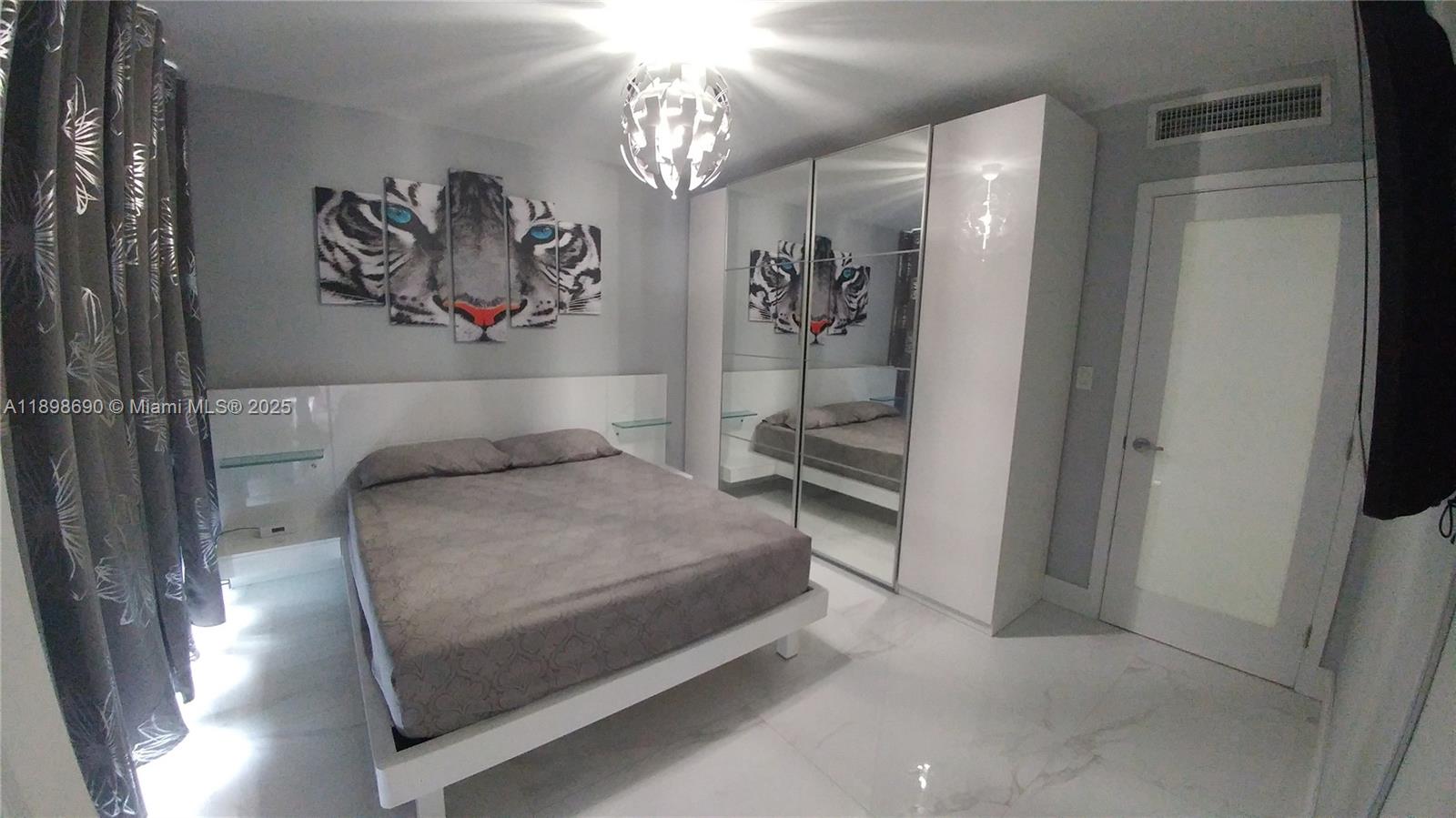 WAVE CONDO - Residential Lease