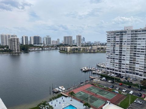 A home in Aventura