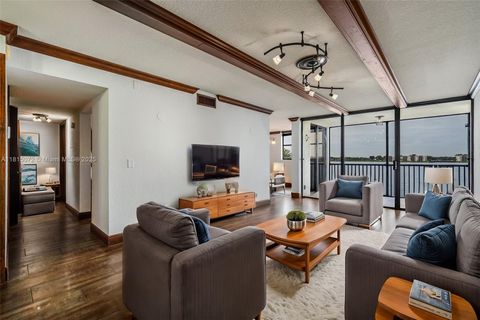 106 Lake Emerald Dr 210 Oakland Park FL 33309