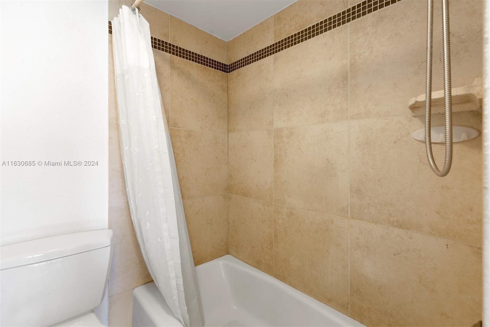 BAYSWATER COURT CONDO - Residential
