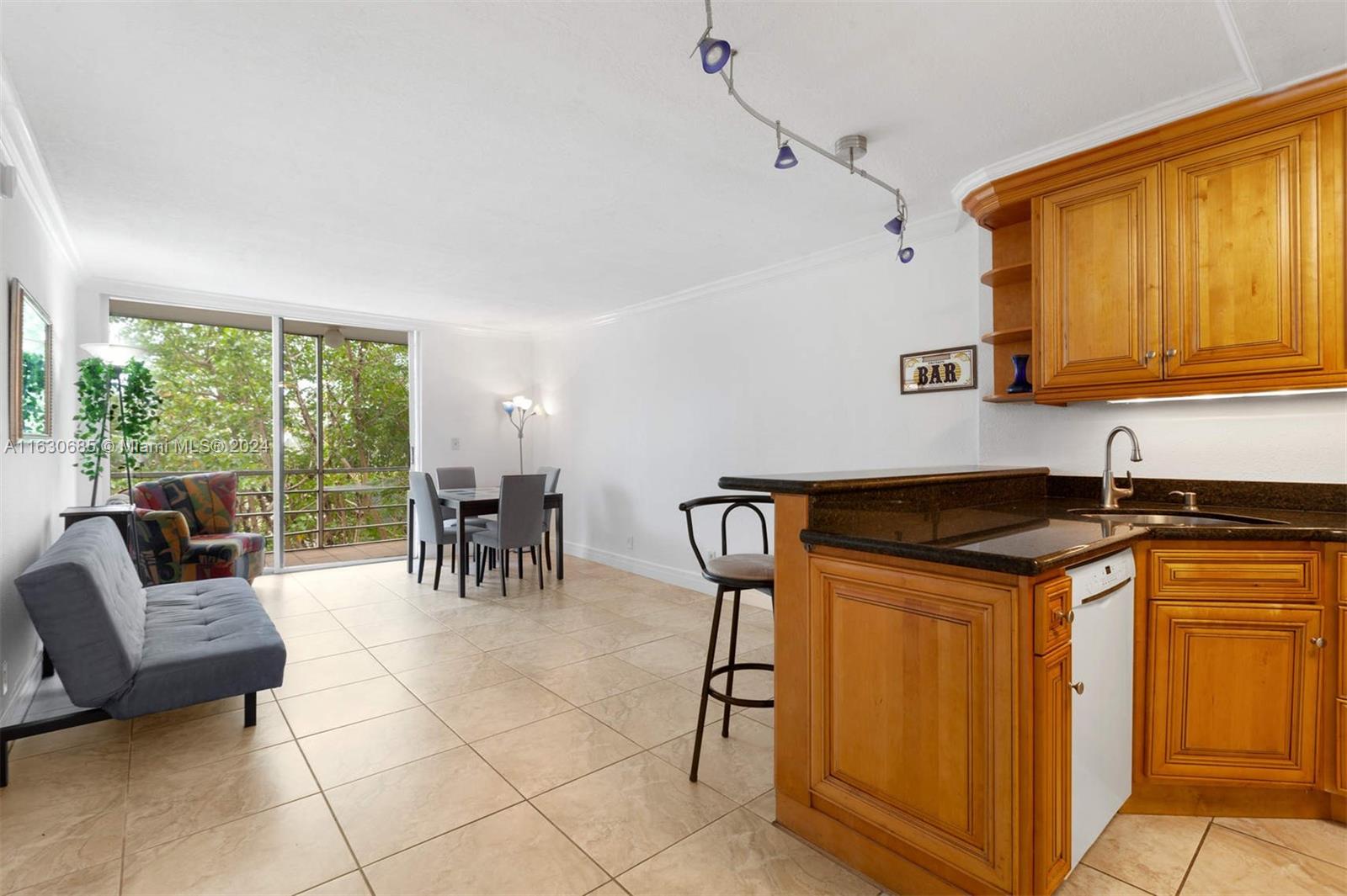 BAYSWATER COURT CONDO - Residential