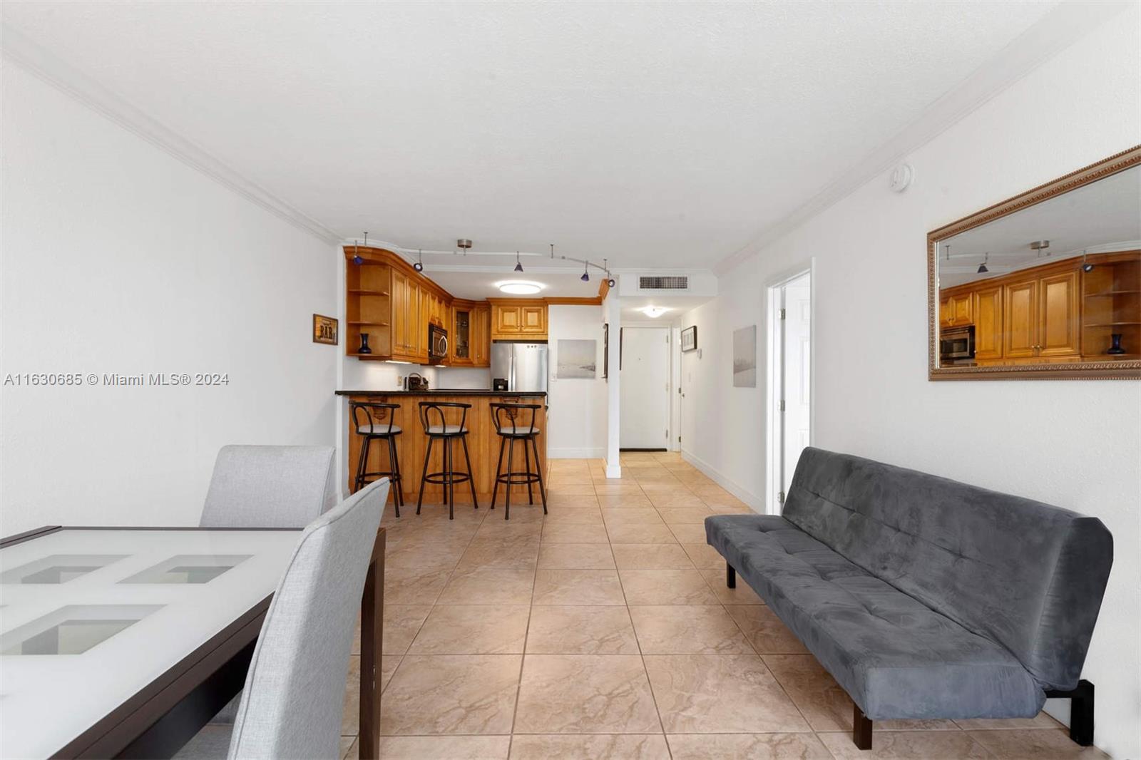 BAYSWATER COURT CONDO - Residential