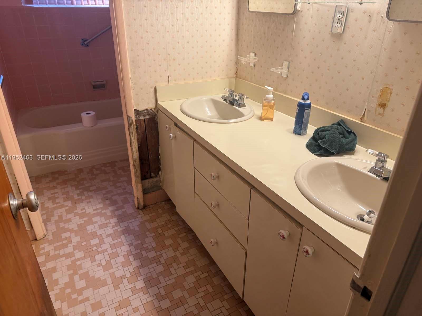 ECONOMY HOMESITES - Residential