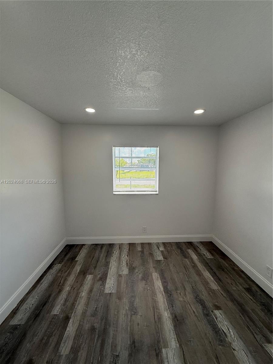 NORTH WEST LAUDERDALE ADD - Residential Lease