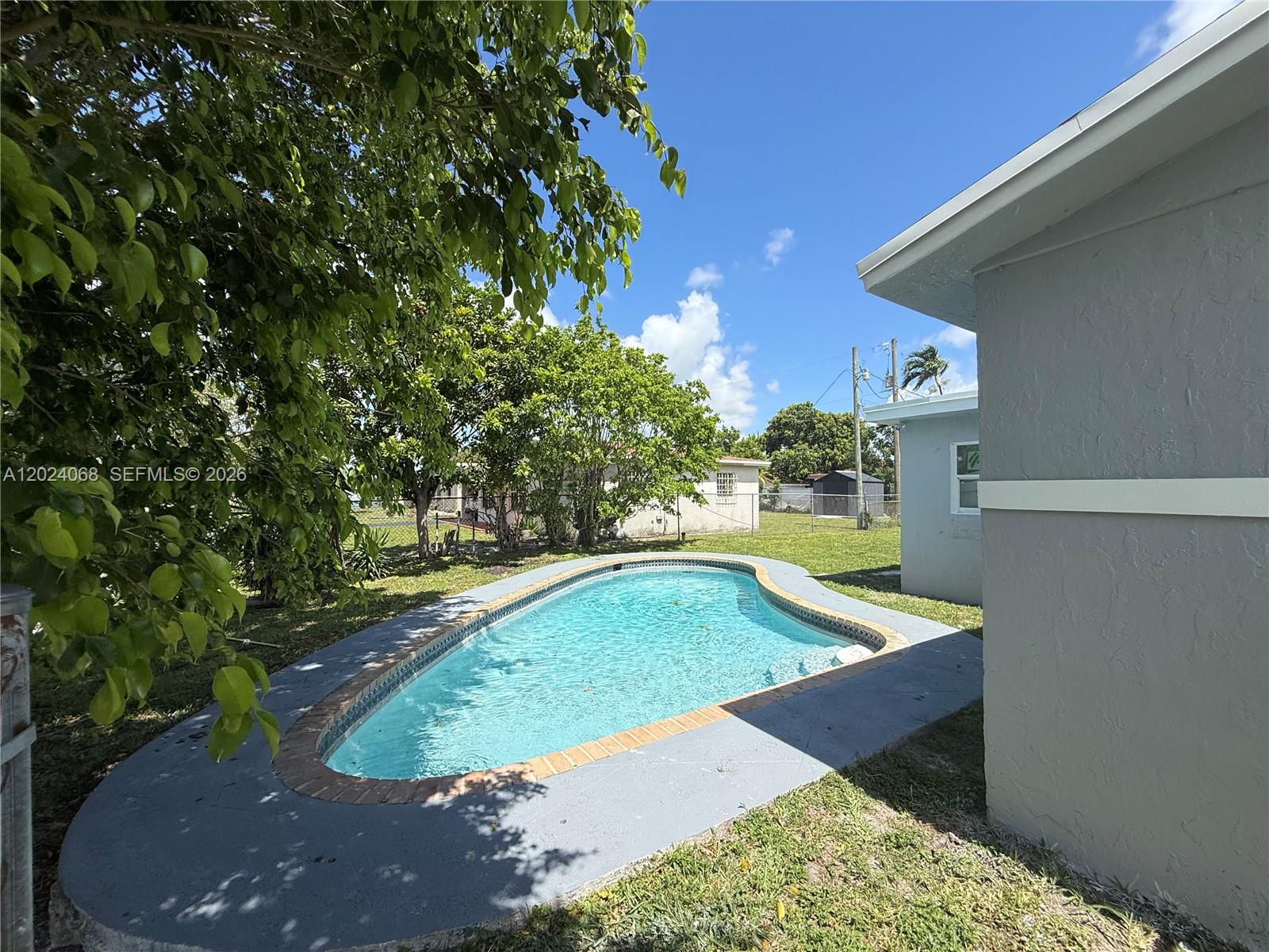 NORTH WEST LAUDERDALE ADD - Residential Lease