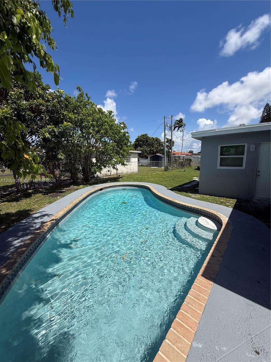 NORTH WEST LAUDERDALE ADD - Residential Lease