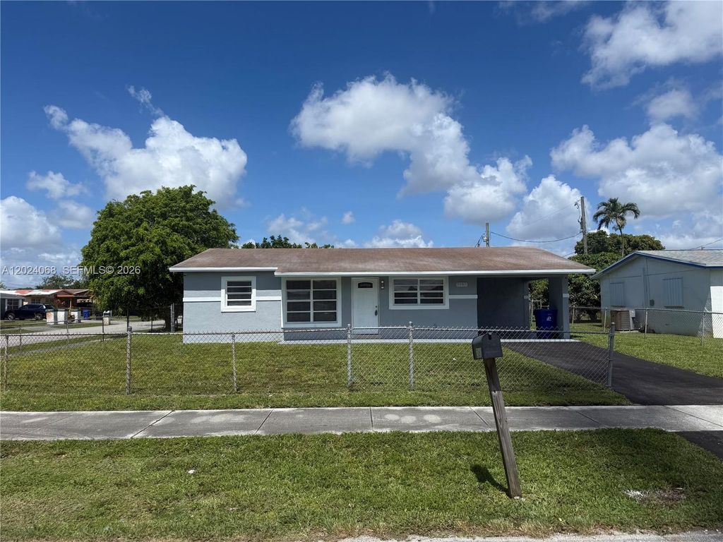 Photo of 2161 NW 26th Ave #no unit, Fort Lauderdale, FL 33311 (MLS # A12024068)