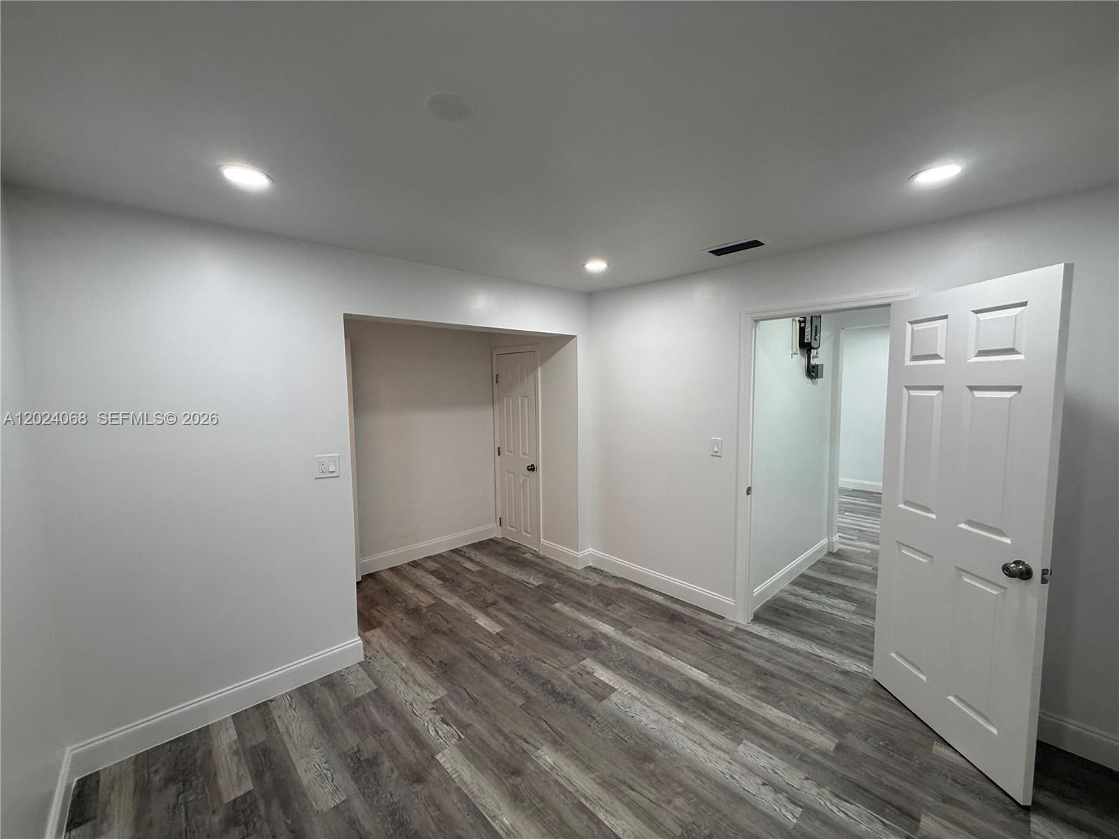 NORTH WEST LAUDERDALE ADD - Residential Lease