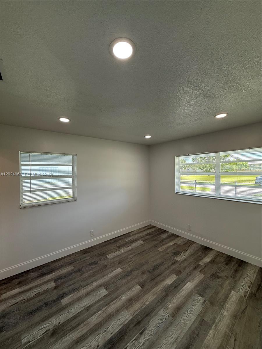 NORTH WEST LAUDERDALE ADD - Residential Lease
