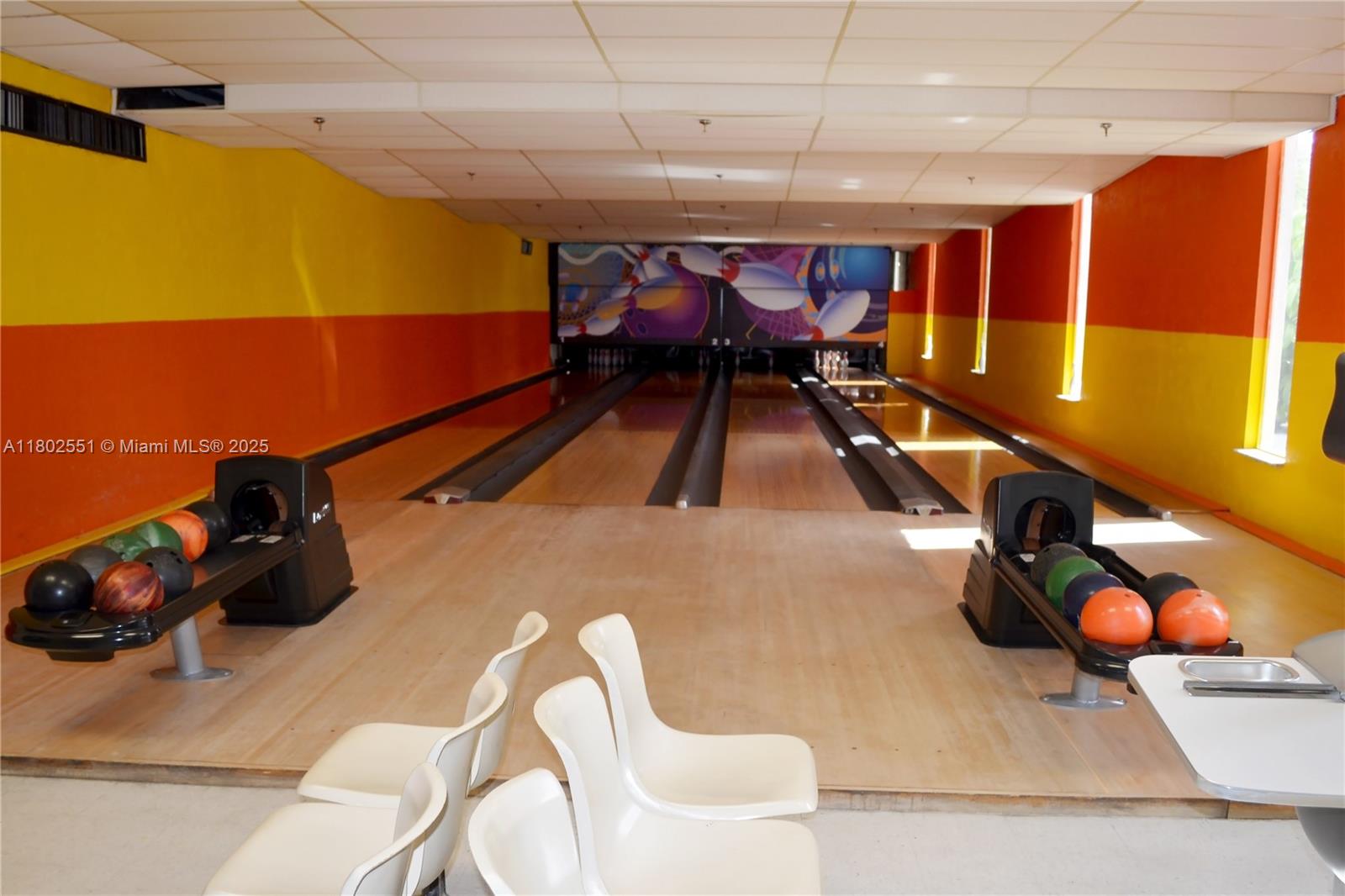 CASTLE APARTMENTS 12 COND - Residential