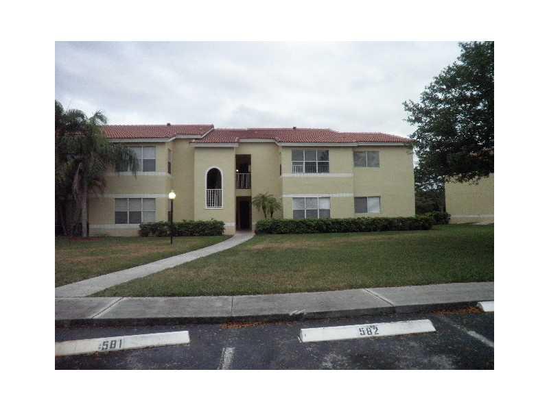 ISLES AT LAGO MAR CONDO - Residential Lease