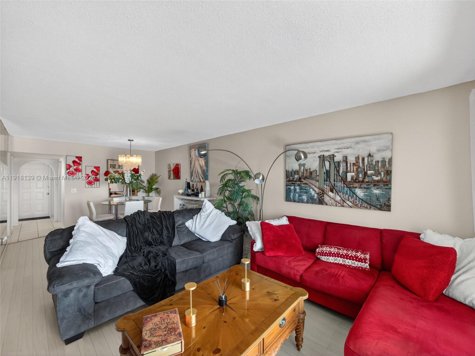 PORTS O CALL CONDO S A, B - Residential