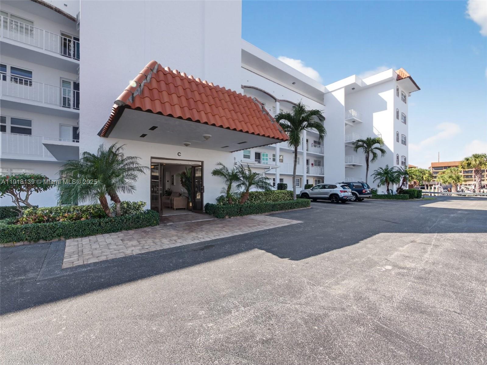 PORTS O CALL CONDO S A, B - Residential