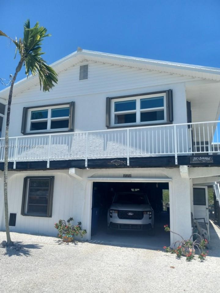 251 Pelican Ln