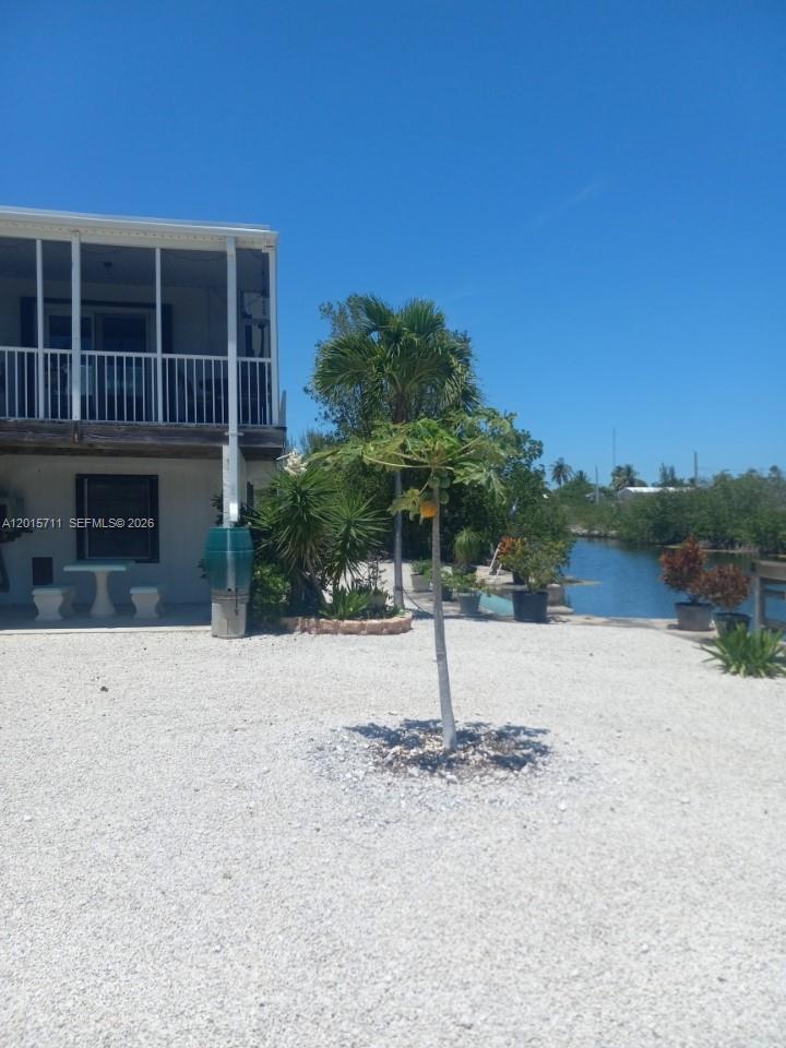 CAHILL PINES AND PALMS - Residential