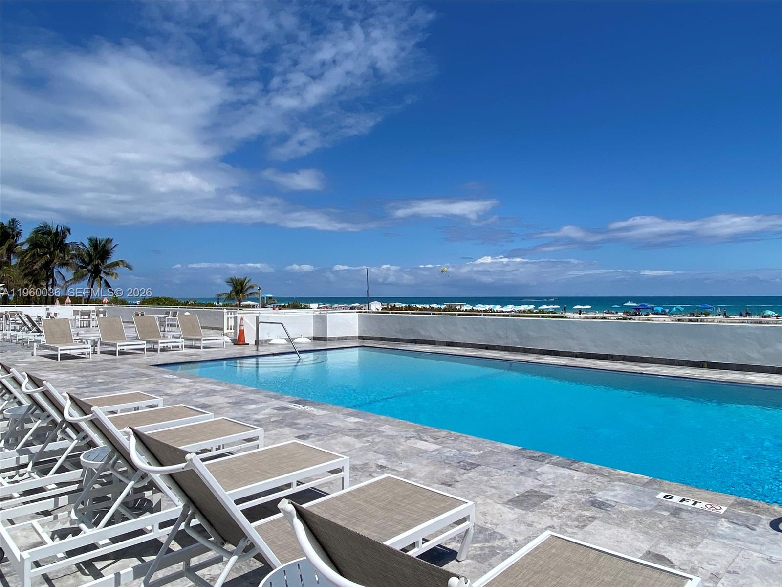 THE PRESIDENTIAL CONDO - Residential Lease