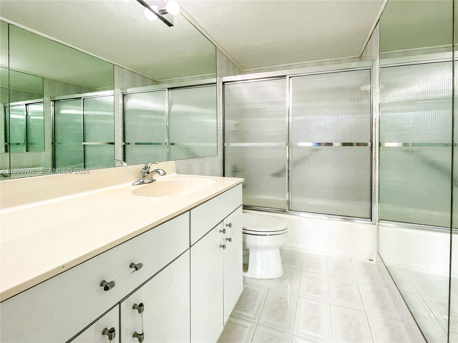 GUILDFORD CONDO - Residential